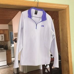 North face sweater